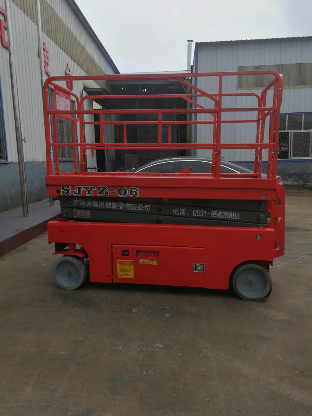 6米全自行剪叉式升降機發往浙江